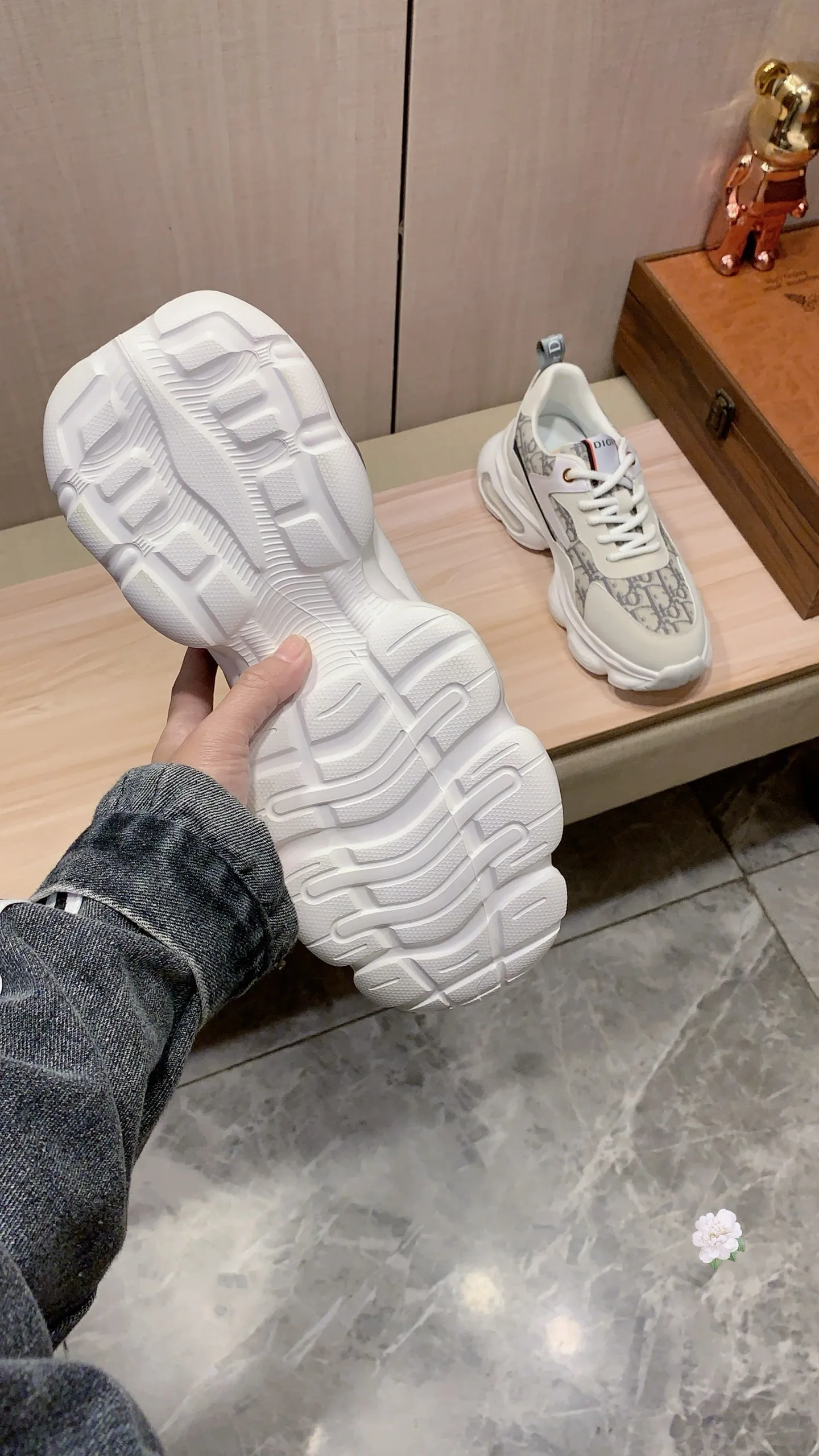 Men's men's shoes💰460💰💰🎩🎩[Lightning][Lightning] "Dior DIOR*" latest • popular casual shoes, top brand [seduce] luxury ~ purchasing agency, top ~ quality. [Strong] The upper is made of imported breathable cowhide with material ➕ breathable sheepskin feet (•) and fine workmanship. The original stylish and stylish soft rubber wear-resistant and non-slip outsole is light and comfortable on the feet. The real thing looks better when photographed in person. 012: code: 38-44, 2️⃣ colors selected